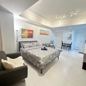 At Greenbelt Makati With Cityview Aparthotel